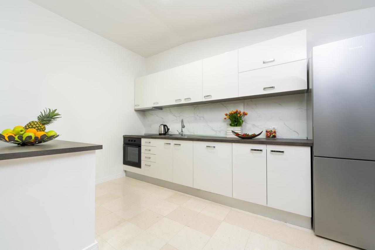 Villa AMore Brela Esterno foto
