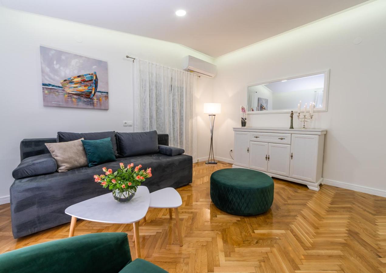 Villa AMore Brela Esterno foto